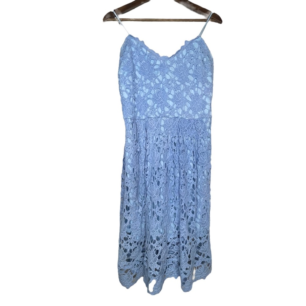 Alexia admor  light blue crochet dress L